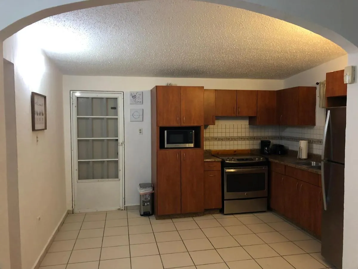 Lacasitadelmalecon Naguabo Holiday home